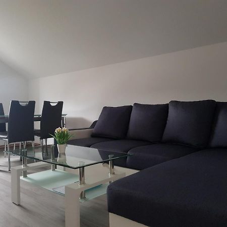 Apartmani Brigita Korenica Bagian luar foto